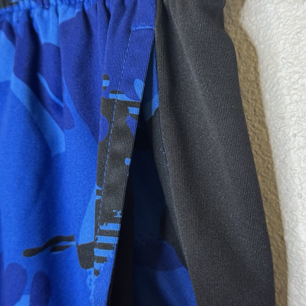 Adidas Basketball Shorts Boys Sz Medium 10-12 Blue Black‎ Elastic Waist Athletic - Picture 2 of 6